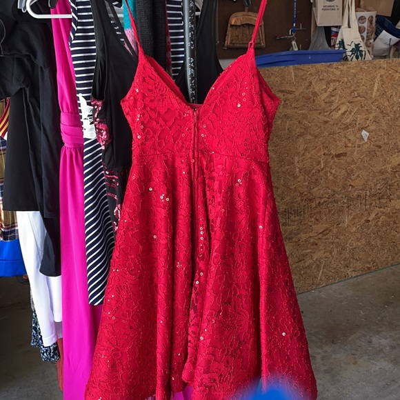 Res dress - Picture 4 of 4